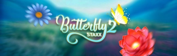 Jardín amurallado con flores y mariposas doradas de la tragamonedas Butterfly Staxx 2, de NetEnt