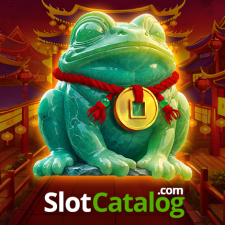 Pantalla de la tragamonedas Fortune Snake de Endorphina, con templo oriental, faroles rojos y serpiente dorada