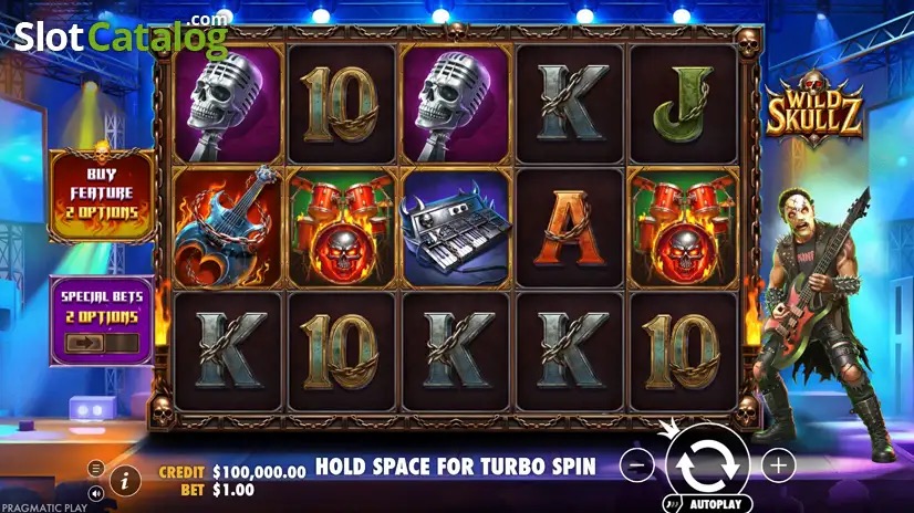 Pantalla de la tragamonedas Wild Skullz de Pragmatic Play, con calaveras estilo rock y el wild expansivo cubriendo un rodillo completo